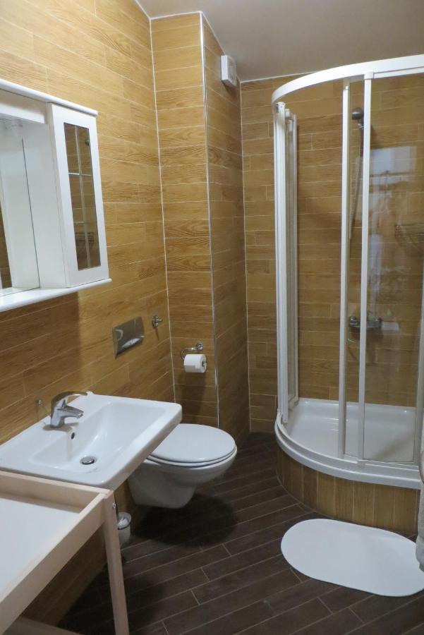 Mungos Apartment Чезарица Экстерьер фото