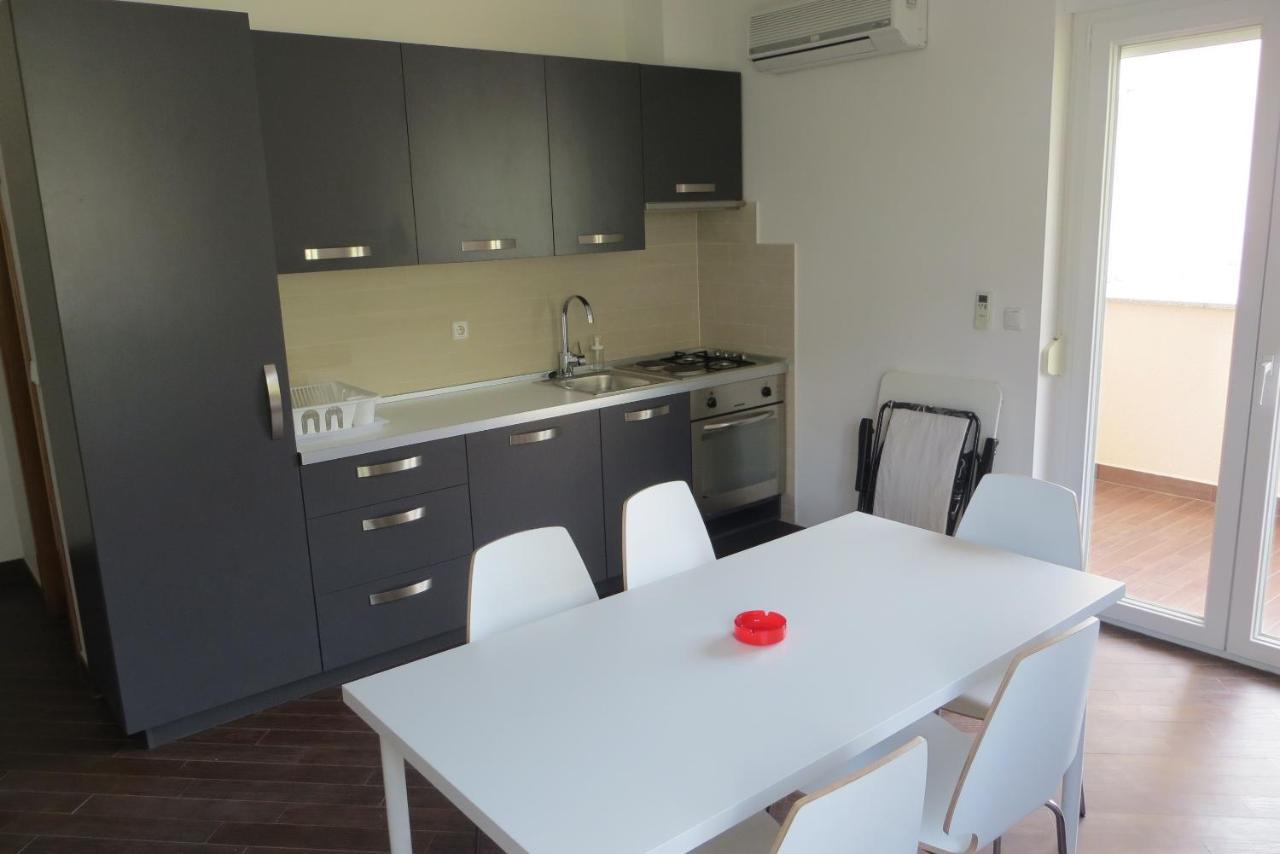 Mungos Apartment Чезарица Экстерьер фото