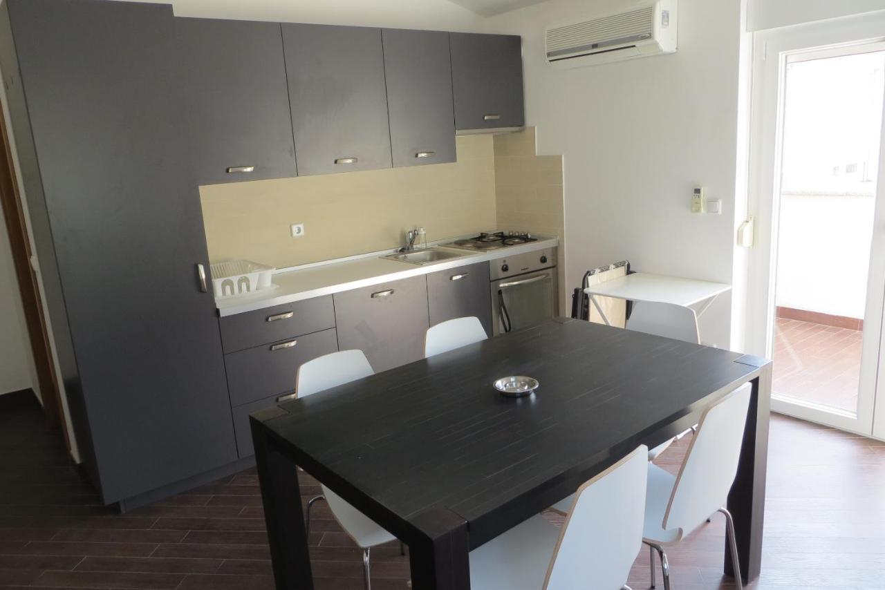 Mungos Apartment Чезарица Экстерьер фото